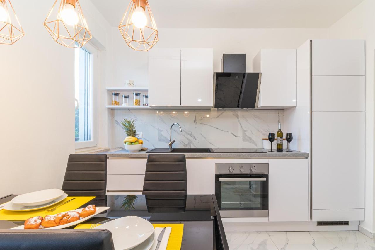 Three Waves Apartment New Πούλα Εξωτερικό φωτογραφία