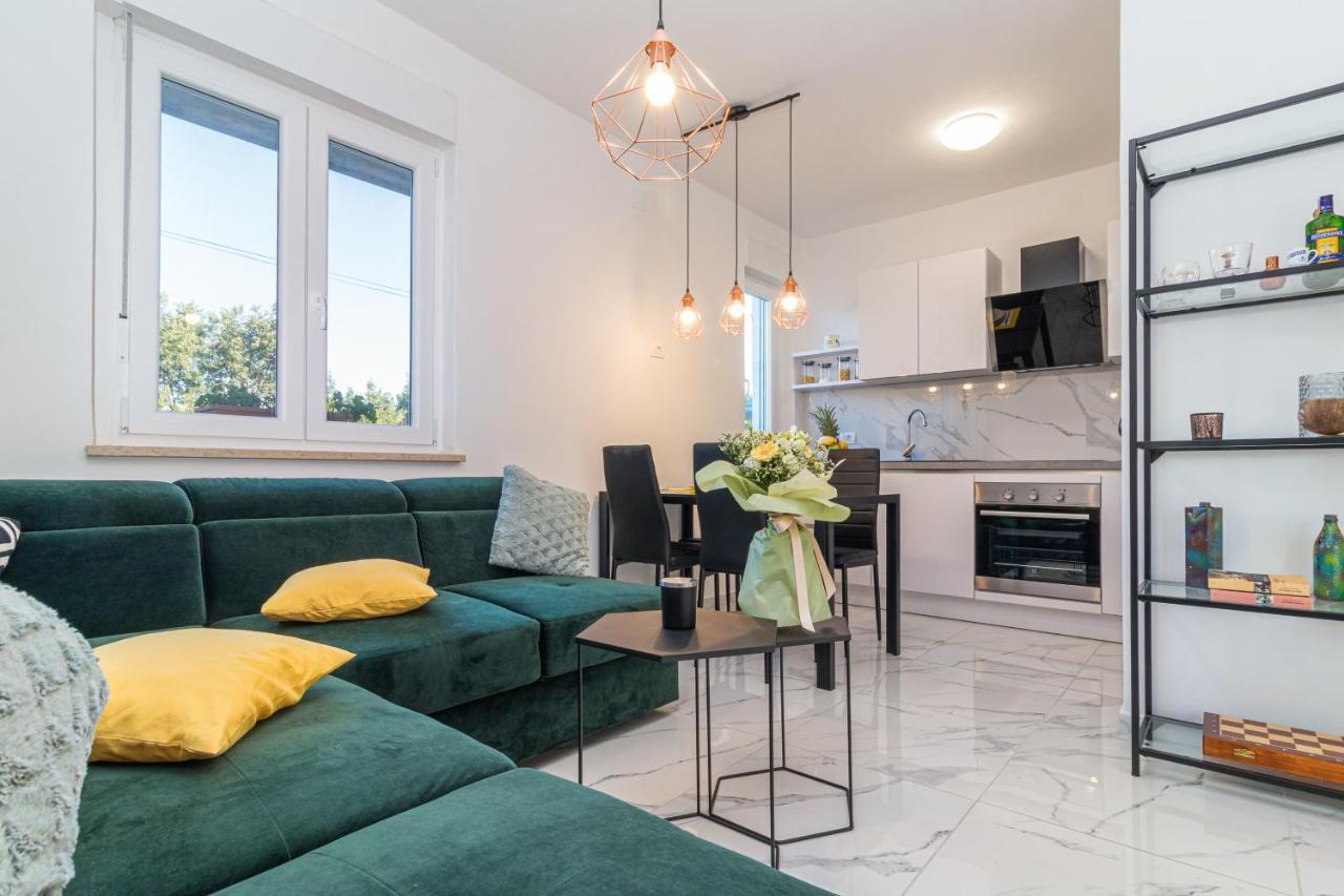 Three Waves Apartment New Πούλα Εξωτερικό φωτογραφία